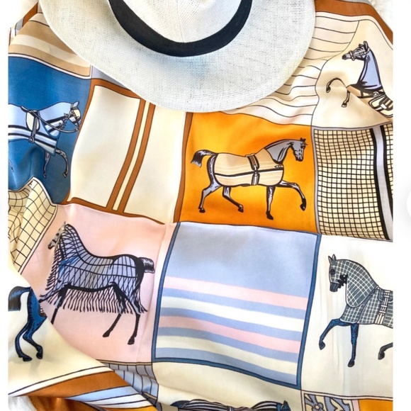 ❤️Equine Satin Silk Head Scarf / Neck scarf - vintage style horse print - Picture 3 of 8